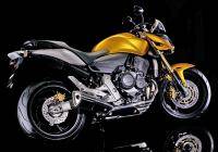 Мотоциклы: Посоветуйте  какой мот оставить  как первый  2005 HONDA CB600 HORNET либо 2004 YAMAHA YZF 600R