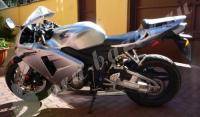 Мотоциклы: HONDA CBR600RR 2006 года