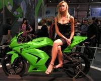 Мотоциклы: Народ подскажите   Стоит ли в качестве первого байка   брать Kawasaki Ninja 250R